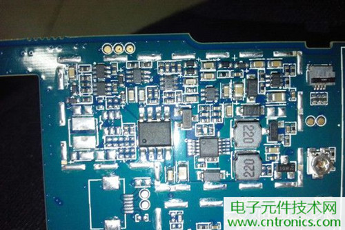 不怕摔的電紙書！一款柔性屏電子書閱讀器拆解