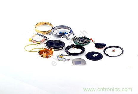 MOTO 360二代智能手表拆解：只有細節，沒有亮點