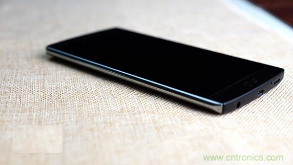 業界良心 LG V10 評測:剛毅、冷峻，不失人性化