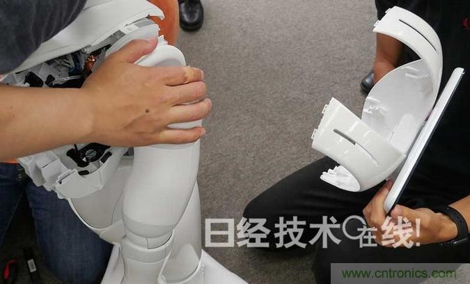 拆解筆記本不過(guò)癮，那就來(lái)拆拆日本情感機(jī)器人吧！
