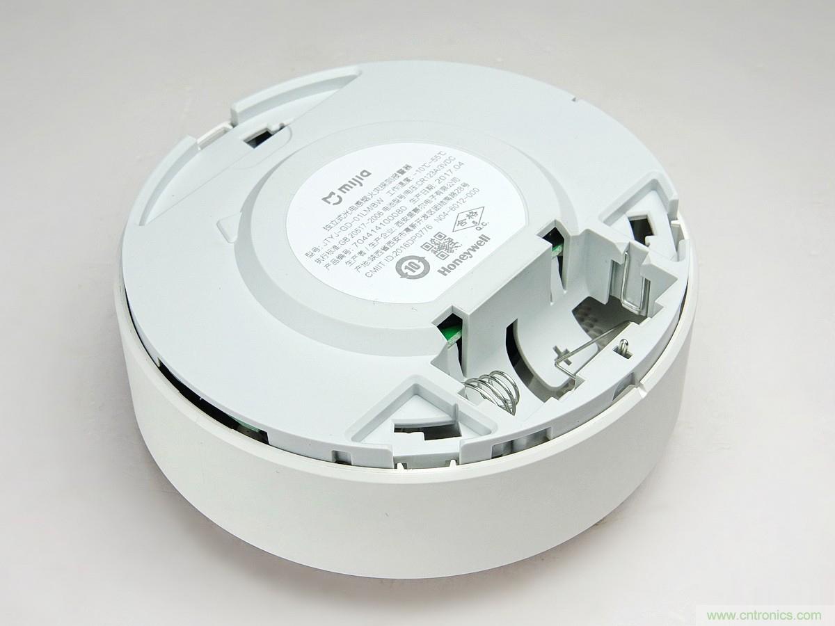 小米煙霧報警器拆解：一顆電池可用五年是如何做到的？